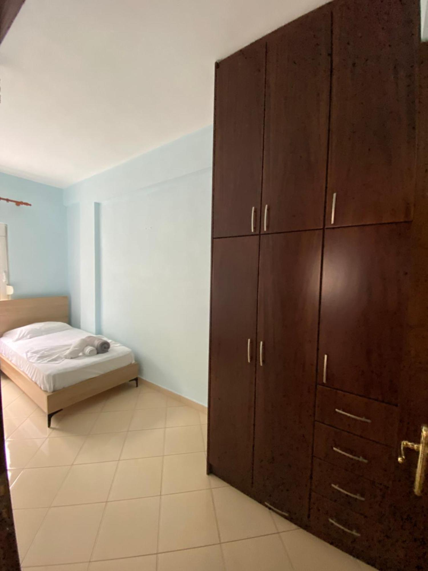 L.T. Apartment 5Th Street Sarande Luaran gambar