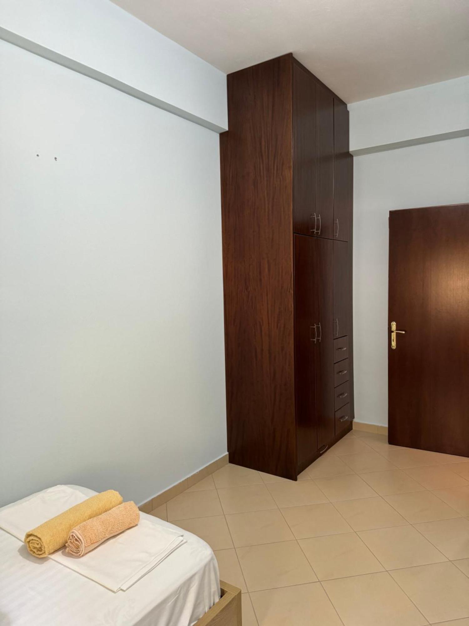 L.T. Apartment 5Th Street Sarande Luaran gambar